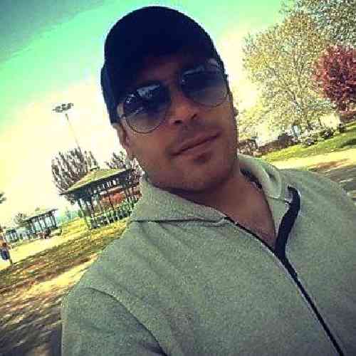 مجید یحیایی آخه تو هنوز عشق منی